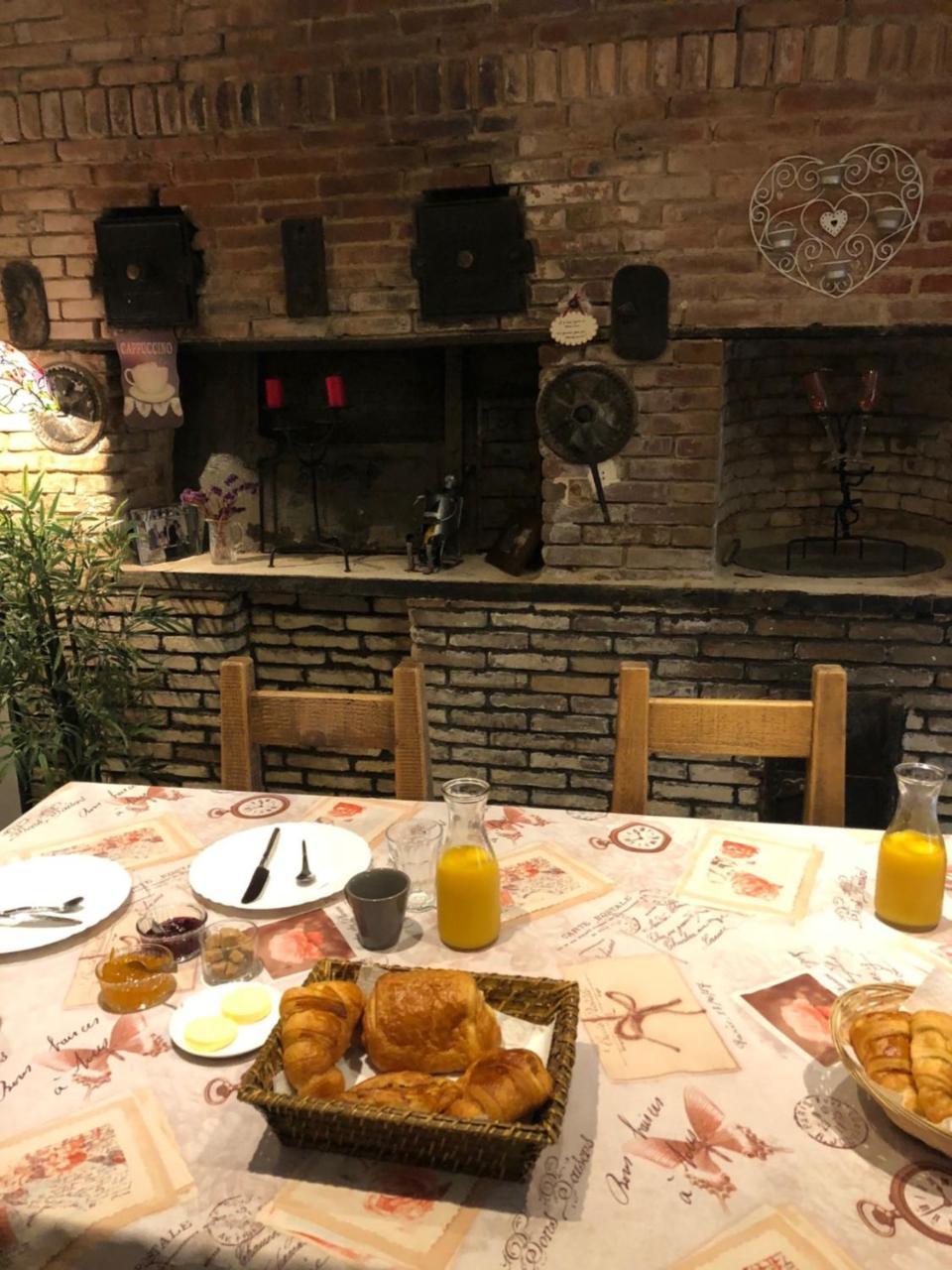 L'Ancienne Boulangerie Bed & Breakfast Collinée Dış mekan fotoğraf